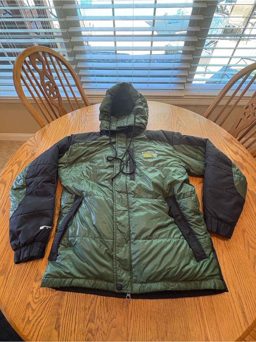 Mountain Hardware Mens Vintage Down Conduit Puffer Jacket Sz M Green Black